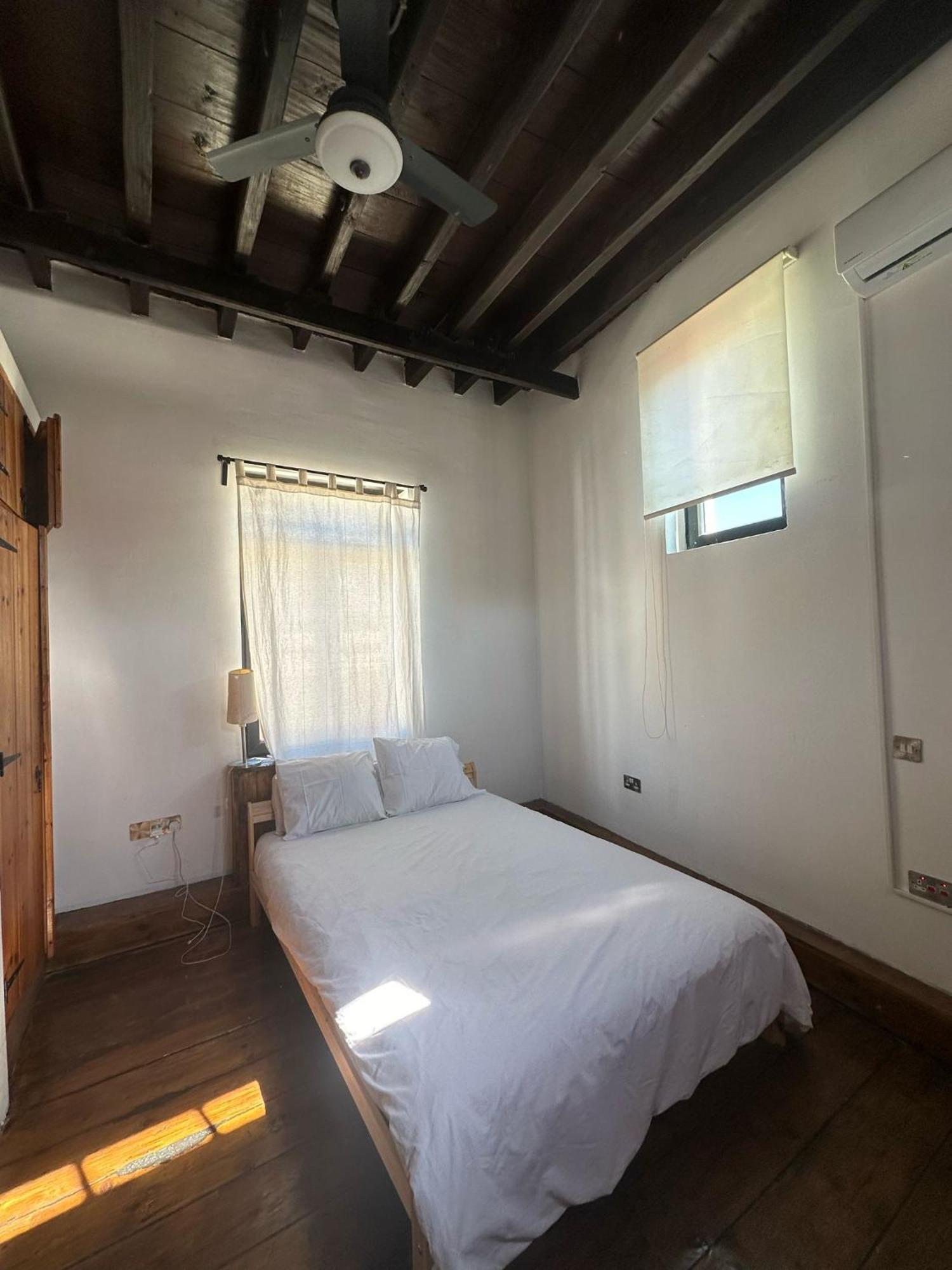 Villa Olive House à Kyrenia  Extérieur photo