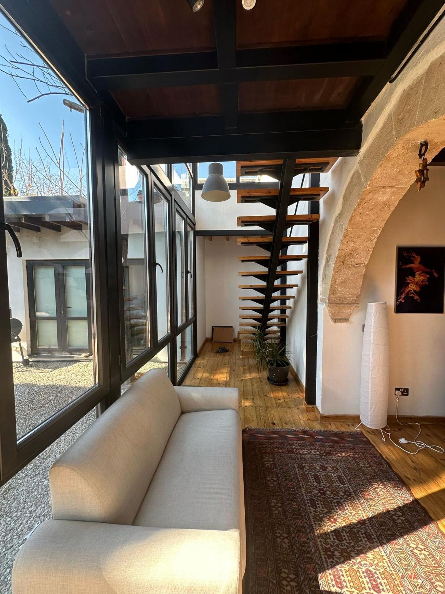 Villa Olive House à Kyrenia  Extérieur photo
